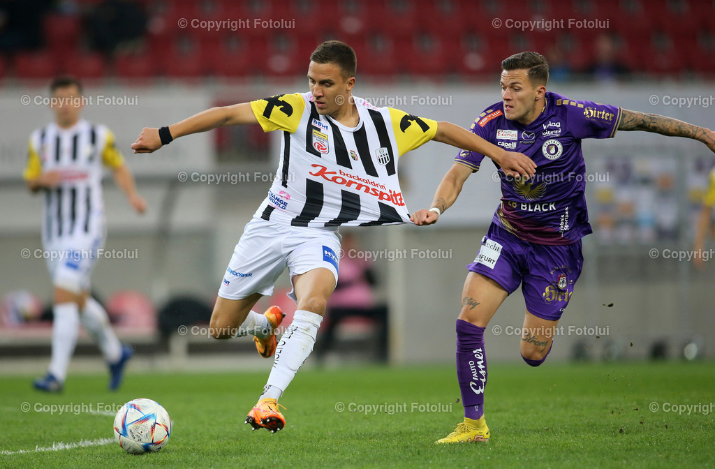 A_LUI_151022_22 | SPORT,FUSSBALL,TIPICO BUNDESLIGA AUSTRIA KLAGENFURT-LASK 15.10.20022 IM BILD :(KLAGENFURT) UND BRANKO JOVIC (LASK) FOTO:FOTOLUI/MARIOWIMMER