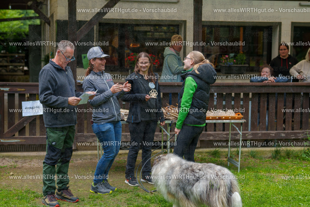 @allesWIRTHgut_Tierfotografie - www.allesWIRTHgut.de - 7R503929 | Professionelle Tierfotografie in Mönchengladbach von Daniel Wirth (allesWIRTHgut). Liebevolle & natürliche Bilder von Hunden & Katzen für unvergessliche Erinnerungen.