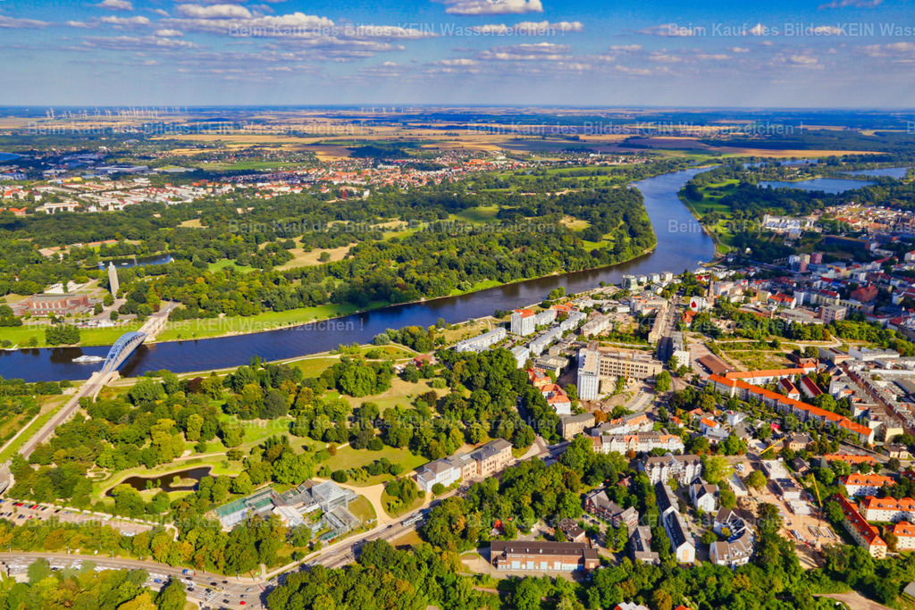 Magdeburg_Buckau_Lennepark_Gewächshaus_Elbe_Stadtpark_5206 | Luftbildkalender Magdeburg aus der Vogelperspektive - Realisiert mit Pictrs.com