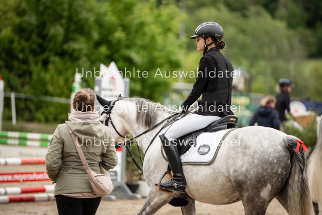 Bad_Meinberg_07265 | saradresslerfotografie - Realisiert mit Pictrs.com