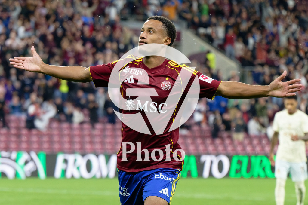 UEFA Conference League Play-offs 2nd leg - Servette FC v FC Shakhtar Donetsk | Lilian Njoh (14 Servette FC) celebrates after scoring his team's first goal  during the UEFA Conference League Play-offs 2nd leg match between Servette FC and FC Shakhtar Donetsk at Stade de Geneve in Geneva, Switzerland