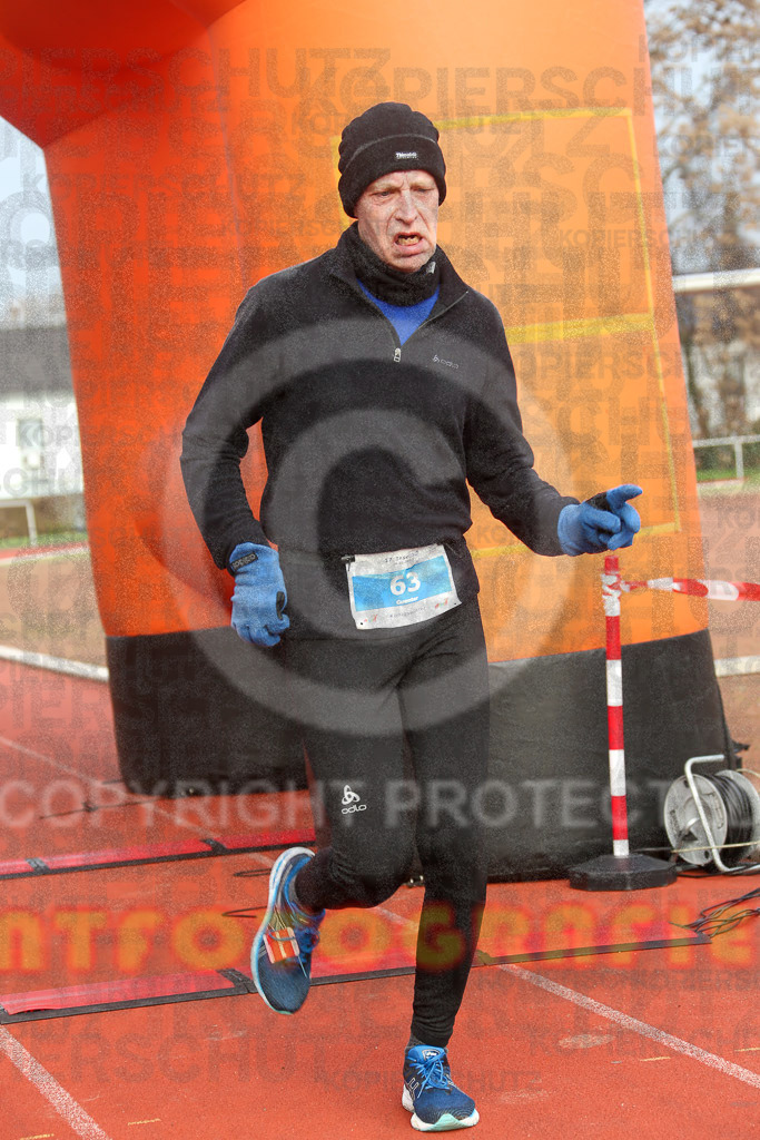 230129_1123_EX1_4828 | Sportfotografie im Rhein-Sieg Kreis, Köln, Bonn, NRW, Rheinland Pfalz, Hessen, etc. Unser Tätigkeitsfeld umfasst den Laufsport vom Volkslauf über den Marathon, Duathlon, Triathon bis zum Ultralauf wie Kölnpfad Ultra oder Schindertrail.
