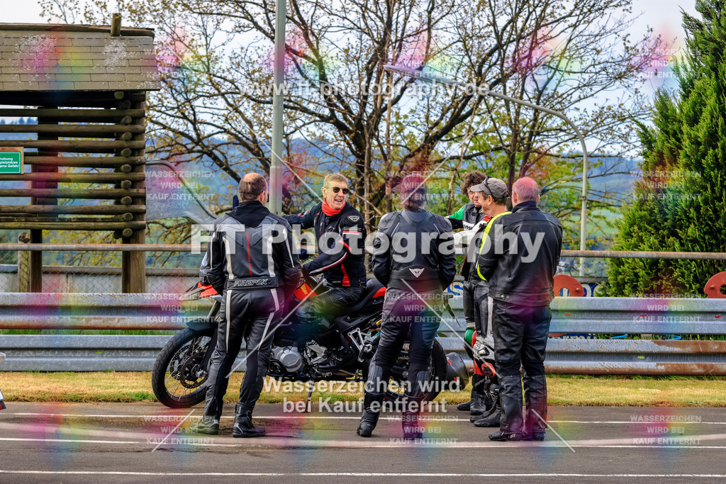 _OTO2935 | Hier findet Ihr Bilder von Touristenfahrten auf der Nürburgring Nordschleife oder von anderen Veranstaltungen die ich besucht habe. Viel Spass beim Durch Schauen 