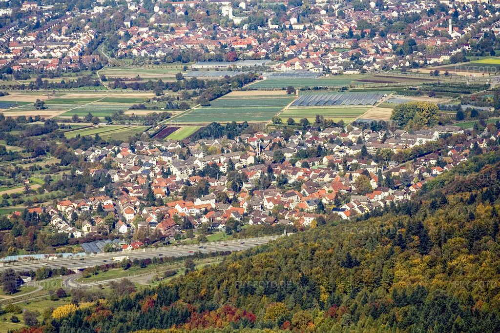 Luftbild: Ortsansicht aus Osten im Ortsteil Wolfartsweier in Karlsruhe im Bundesland Baden-Württemberg in Deutschland. Foto: IMG_8641.jpg vom 14.10.2007 durch Werner Riehm/FLY-FOTO.de