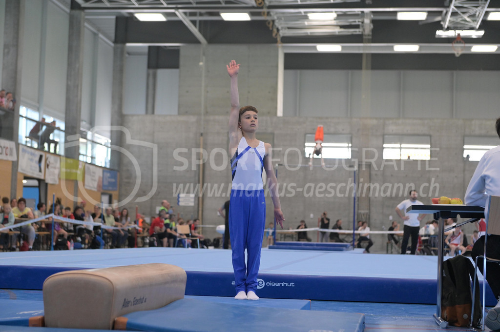 104. Zürcher Kunstturnertage Neftenbach - 14. May 2022 | 104. Zürcher Kunstturnertage Neftenbach
Turnhalle Ebni, Neftenbach
Programm 3/4 (P3/P4)
Bild: Sportfotografie Markus Aeschimann | www.markus-aeschimann.ch - Realisiert mit Pictrs.com