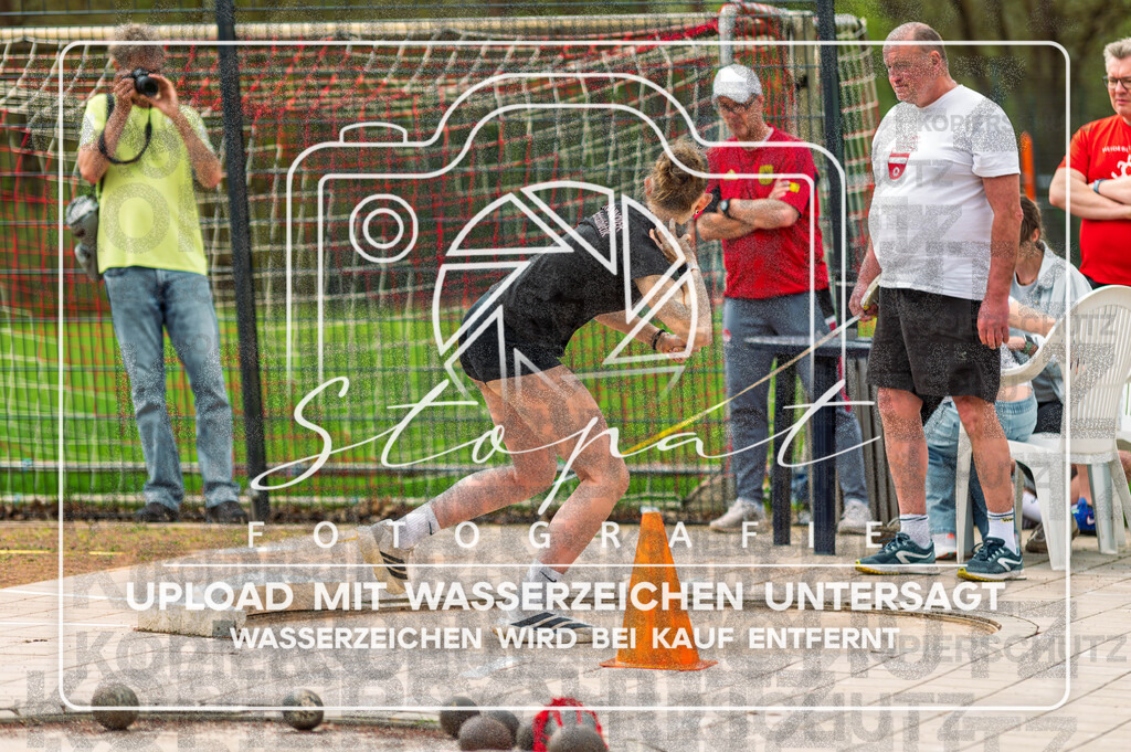 KMHK-1140 | Kreismeisterschaften Leichtathletik-Wurf Heidekreis 2026 im Boehmewaldstadion, Soltau (Simon Paul Stopat) - Realisiert mit Pictrs.com