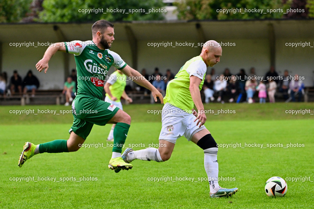 WSG Radenthein vs. SV Rapid Lienz | #18 Uros Palibrk Rapid Lienz, #12 Stefan Rauter WSG Radenthein, WSG Radenthein vs. SV Rapid Lienz, WSG Radenthein vs. SV Rapid Lienz am 30.08.2025 in Radenthein (Sportplatz Radenthein), Austria, (Photo by Bernd Stefan)