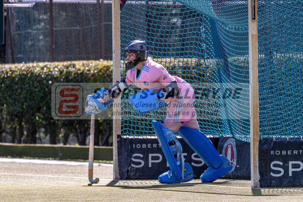 SM_20240915-D5A_2112 | 1.Bundesliga Feldhockey (W) UHC - MSC / 3:0 n.P. (0:0,0:0)