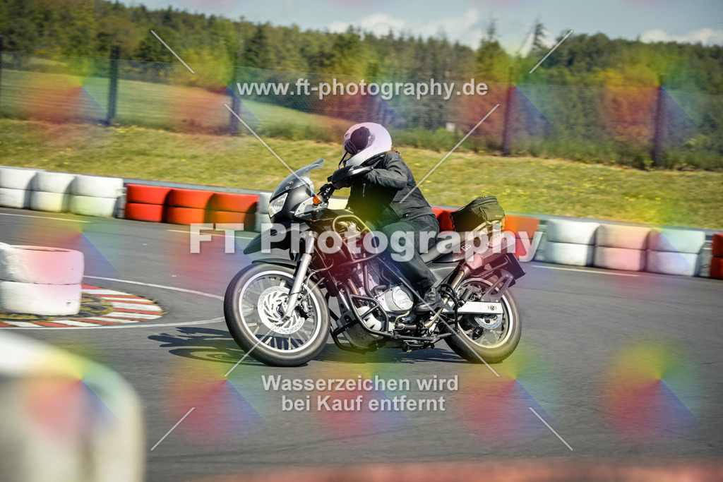 OBK_Mai_Martina_Markus-10512 | Hier findet Ihr Bilder von Touristenfahrten auf der Nürburgring Nordschleife oder von anderen Veranstaltungen die ich besucht habe. Viel Spass beim Durch Schauen 