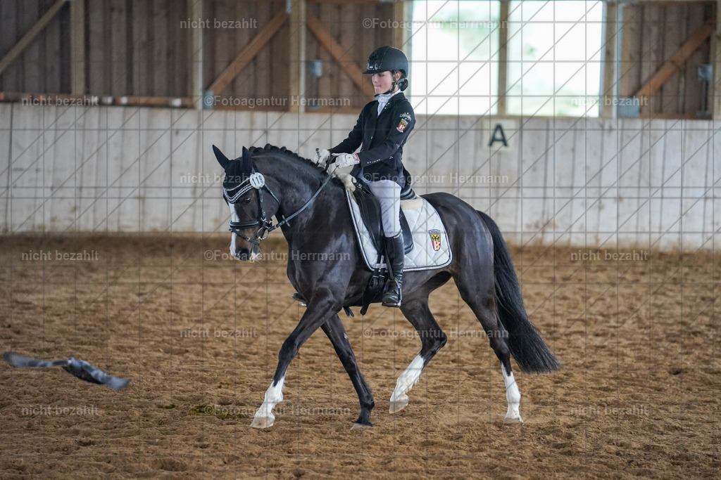 20230520-FAH05081 | Frühjahrsturnier, Landsberg am Lech, 2023, Reitclub Landsberg, Turnierbilder, Fotos Turnier Landsberg, Fotoagentur Herrmann, Turnierfotografen Bayern, Reitsport Fotograf, Pferde Fotograf