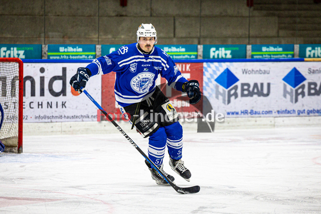 SC Forst NATURE BOYS gegen ESC Hassfurt HAWKS | Eishockey Landesliga Herren Playoffs 2024/25 - Spiel 2 von 4, SC Forst NATURE BOYS gegen ESC Hassfurt HAWKS, 20250222,Maximilian BRAUER (Nature Boyz 51) in Aktion, Freisteller,2025-02-22 in Peißenberg (Eisstadion Peißenberg)Maximilian BRAUER (Nature Boyz 51)Copyright: WolfgangxLindner foto-lindner.de