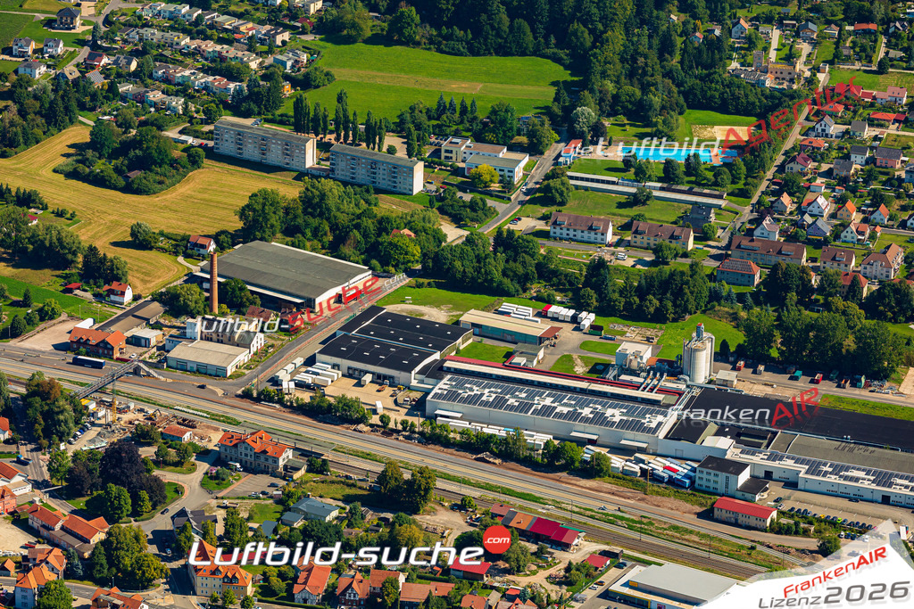 Bild der Stadt Themar - Die Luftaufnahme wurde 2025 vom UL-Flugzeug heraus erstellt ( keine Drohne ) - Hochauflösende Luftaufnahme - für professionelle Ausdrucke geeignet. Die Geschenkidee !Hier alle&nbsp;Infos zur Lizenzierung der LuftaufnahmeWir fliegen auch dieses Jahr wieder in Ihre Region um Luftbilder zu erstellen.- Luftbild anfragen