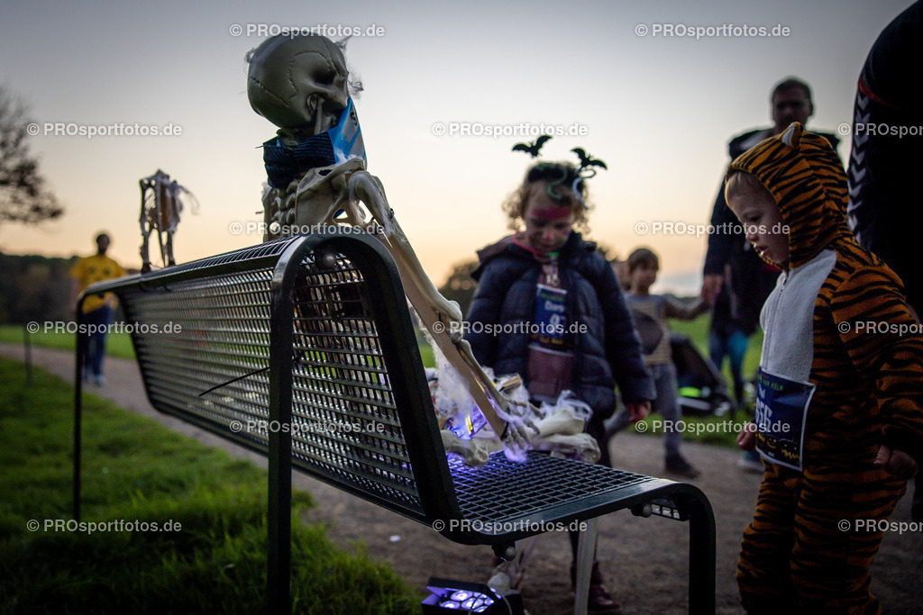 Halloween Run 2024 in Koeln, 31.10.2024 | Impressionen vom Halloween Run 2024 am 31.10.2024 in Koeln (Forstbotanischer Garten Rodenkirchen). Foto: BEAUTIFUL SPORTS/Axel Kohring