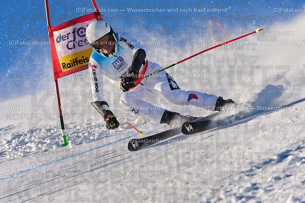 ALP4017_MASTERS-Cup_GS-A Herrn_Horacek Daniel | (C)FotoLois.com, Alois Spandl. FIS Masters-Cup Wildschönau, Giant Slalom auf der Piste Schatzberg GS, Siegerehrung auf dem Dorfplatz Niederau, Sa 13. Januar 2024.