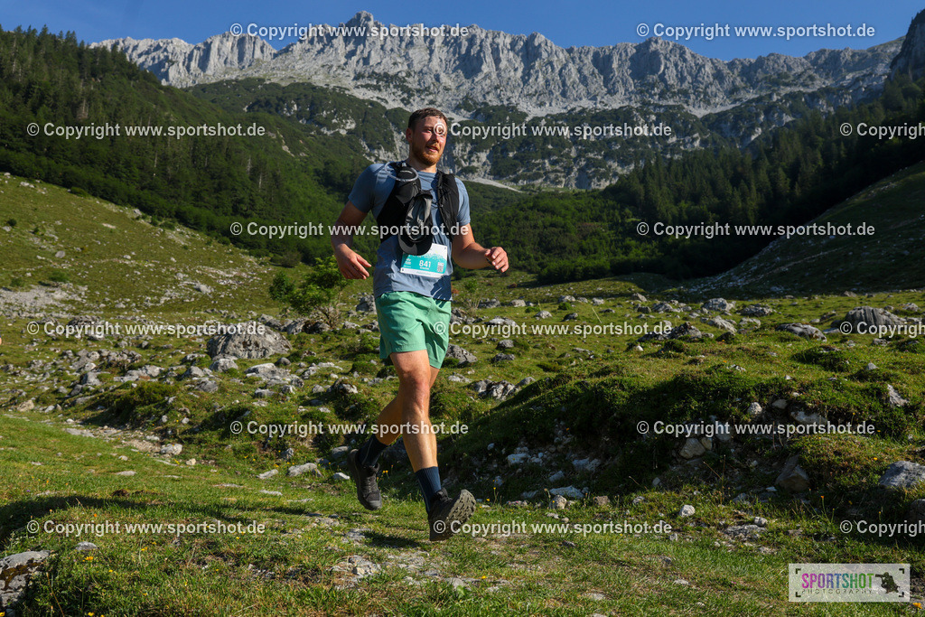 TRAA6382 | #kaiserkronetrail2026 #wilderkaiser #risewiththemountain@wilder.kaiser @scheffau.belebt @mammut #kaiserkronetrail #wilderkaiser #trailrunning #visittirol #inechtnochschöner #RisewiththeMountain #sportshot_your_pictrs #yourpictrs #trailrunningmoments #racephotos #kaiserkronetrail_official