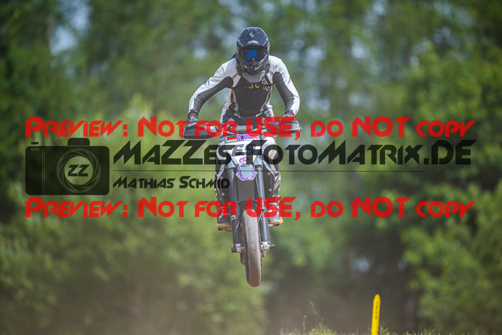 MaZZes_FotoMatrix_220618_3548 | S4