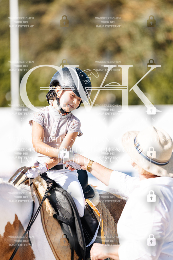 CK903353 | Turnierfotografie Pferdefotografie Trier Rheinland-Pfalz Pferdesport Reitsport Tierfotografie Sportfotografie Pferdevideo Pferdevideografie Equestrianvideography equestrianphotography  - Realisiert mit Pictrs.com
