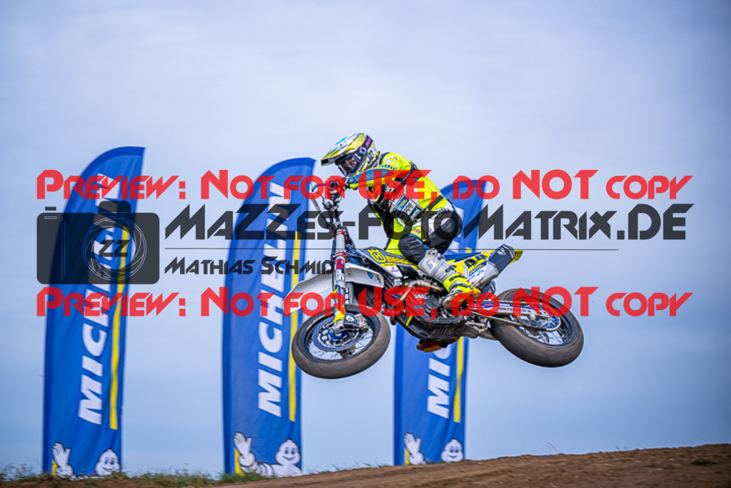 MaZZes_FotoMatrix_231001_8482 | S1