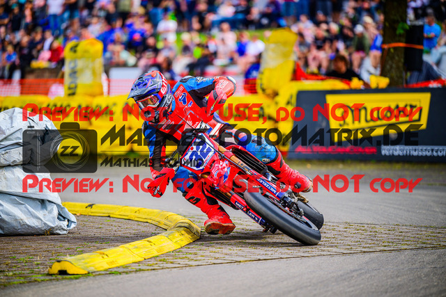 MaZZes_FotoMatrix_240818_6021986_9546 | S1