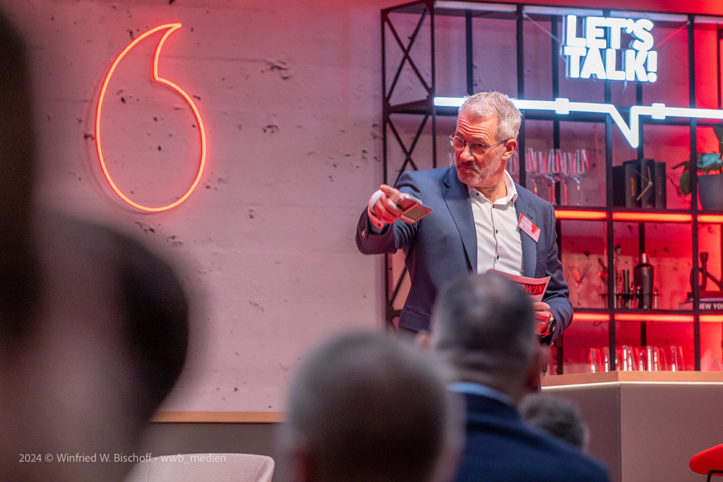 wwb_2083 | <Fotografie> <Video> <Film> <Winfried Bischoff> - Realisiert mit Pictrs.com