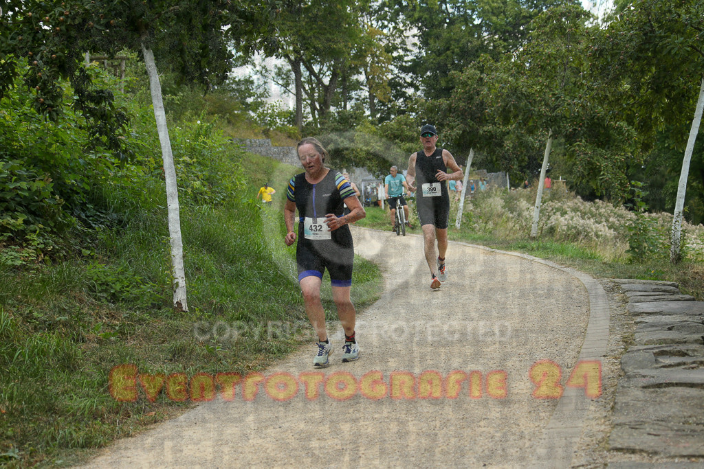 250824_1402_EX1_4752 | Sportfotografie im Rhein-Sieg Kreis, Köln, Bonn, NRW, Rheinland Pfalz, Hessen, etc. Unser Tätigkeitsfeld umfasst den Laufsport vom Volkslauf über den Marathon, Duathlon, Triathon bis zum Ultralauf wie Kölnpfad Ultra oder Schindertrail.