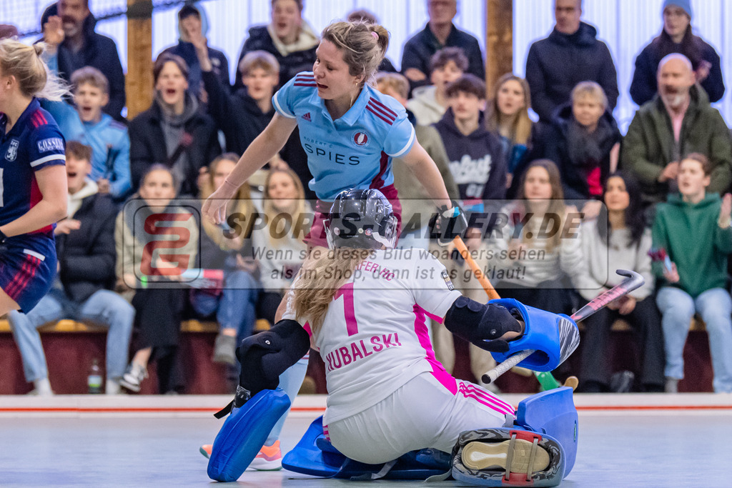 SM_20230128-D5A_1532 | 1.Bundesliga Hallenhockey VF(W)  UHC -  DHC/ 2:3