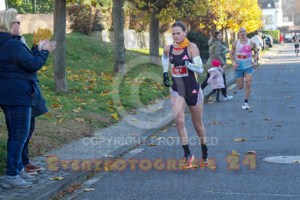 241201_1212_EV4_1928 | Sportfotografie im Rhein-Sieg Kreis, Köln, Bonn, NRW, Rheinland Pfalz, Hessen, etc. Unser Tätigkeitsfeld umfasst den Laufsport vom Volkslauf über den Marathon, Duathlon, Triathon bis zum Ultralauf wie Kölnpfad Ultra oder Schindertrail.