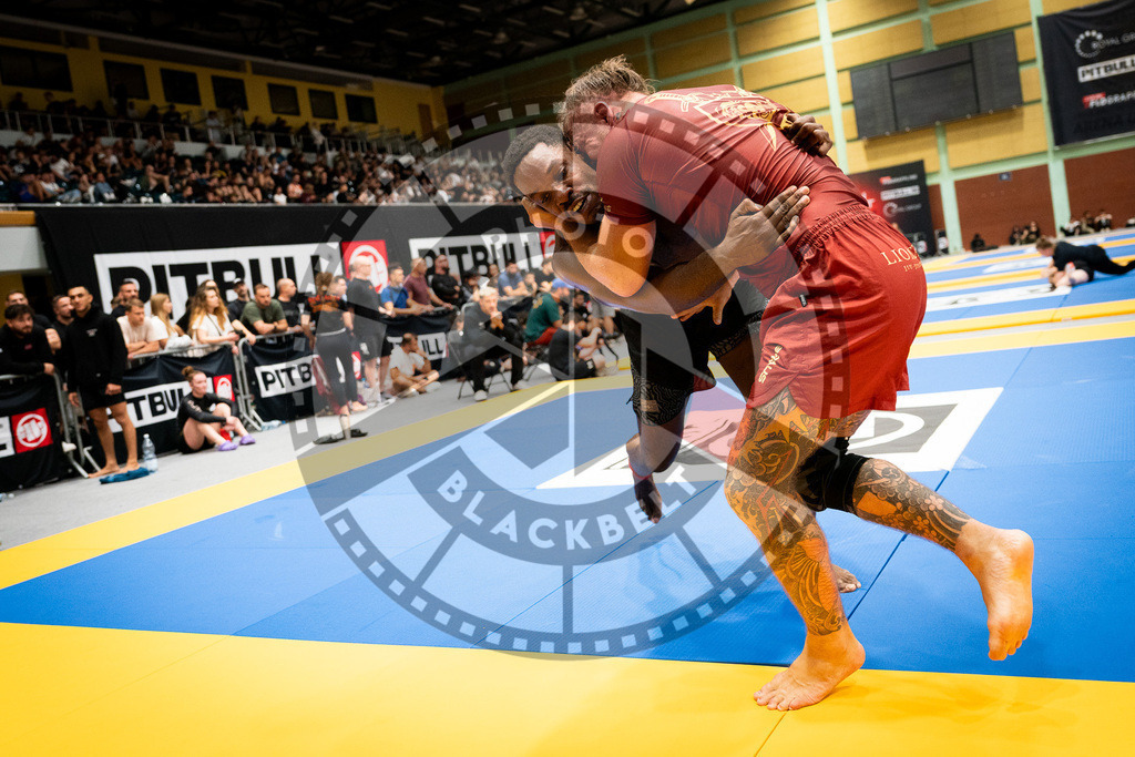 20250906PBB4163 | Fighters compete during the ADCC European Trials  competition in Warsaw, Poland, on September 6, 2025.