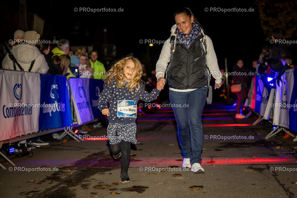 Martinslauf Sindorf 2023 in Kerpen-Sindorf, 09.11.2023 | Impressionen vom Martinslauf Sindorf 2023 am 09.11.2023 in Kerpen-Sindorf (Nordrhein-Westfalen).