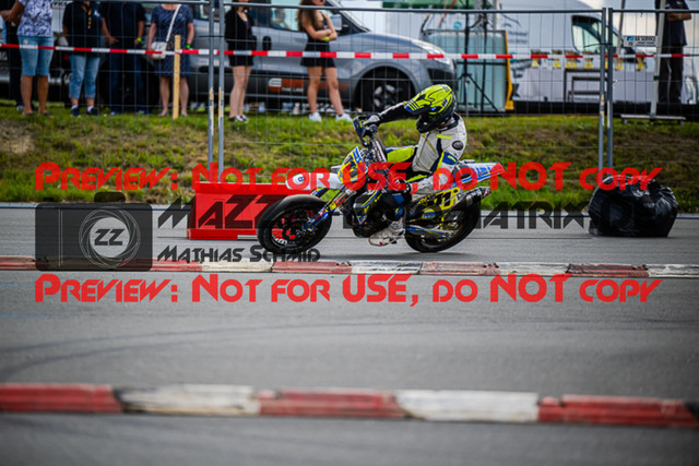 MaZZes_FotoMatrix_220904_4104 | S1