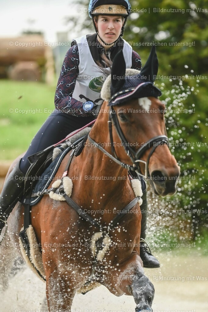 20230513_CCI2_Section2_Gelände_0420 | equistock