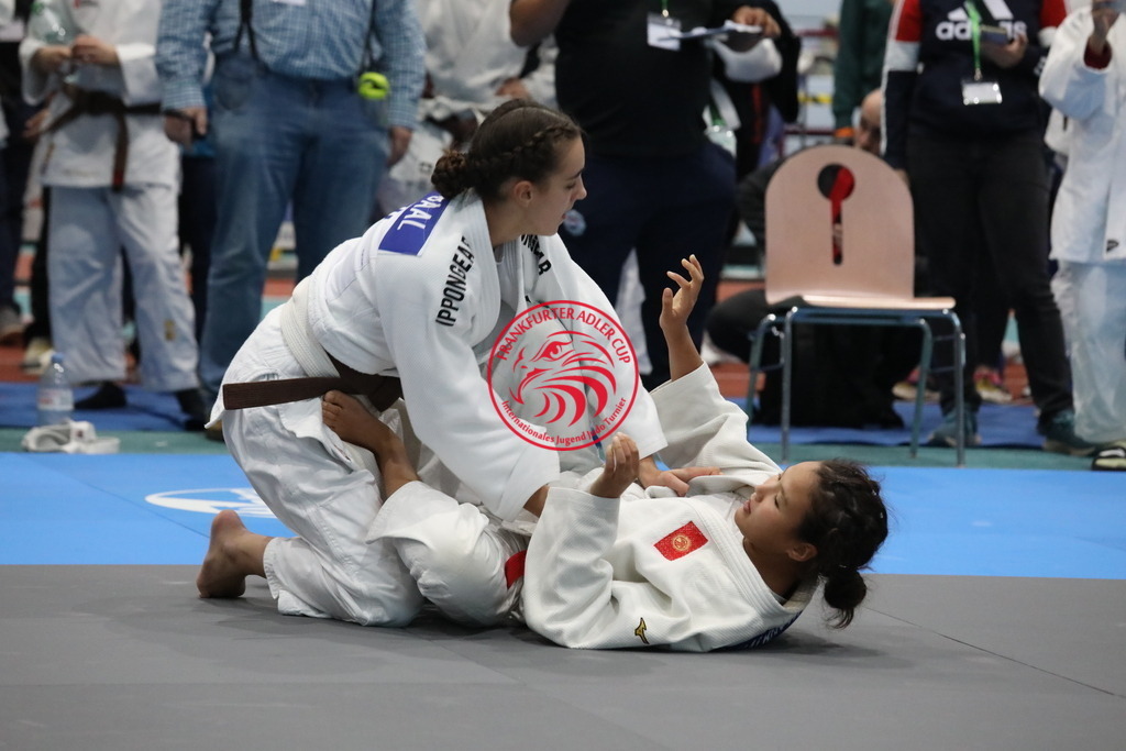 1J7A2497 | Fotos vom Adler Cup - Pictures from Adler Cup

Hier findet Ihr alle Eindrücke und großen Momente der Adler Cup Wochenenden. Here you will find all impressions and great moments of the Adler Cup weekends. - Realisiert mit Pictrs.com