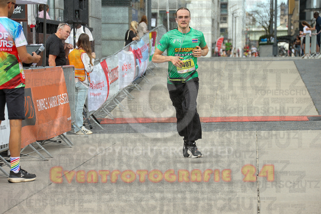 250920_1321_EX1_4143 | Sportfotografie im Rhein-Sieg Kreis, Köln, Bonn, NRW, Rheinland Pfalz, Hessen, etc. Unser Tätigkeitsfeld umfasst den Laufsport vom Volkslauf über den Marathon, Duathlon, Triathon bis zum Ultralauf wie Kölnpfad Ultra oder Schindertrail.