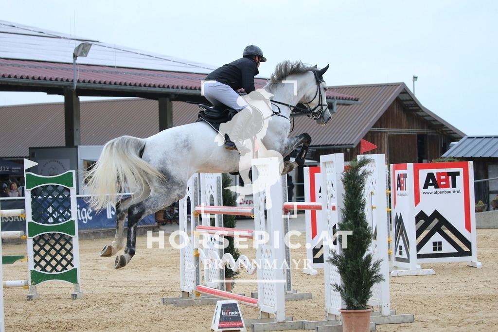 DL2Q2686 | Willkommen bei Brunnmayr - Design & Fotografie – Ihrem Spezialisten für Reitturniere und Pferdeveranstaltungen in Oberösterreich, Salzburg und Bayern! Seit über 17 Jahren sind wir leidenschaftlich dabei.