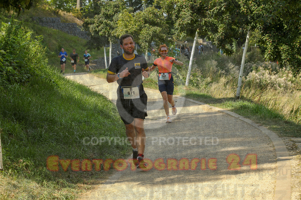 250824_1450_EX1_7743 | Sportfotografie im Rhein-Sieg Kreis, Köln, Bonn, NRW, Rheinland Pfalz, Hessen, etc. Unser Tätigkeitsfeld umfasst den Laufsport vom Volkslauf über den Marathon, Duathlon, Triathon bis zum Ultralauf wie Kölnpfad Ultra oder Schindertrail.