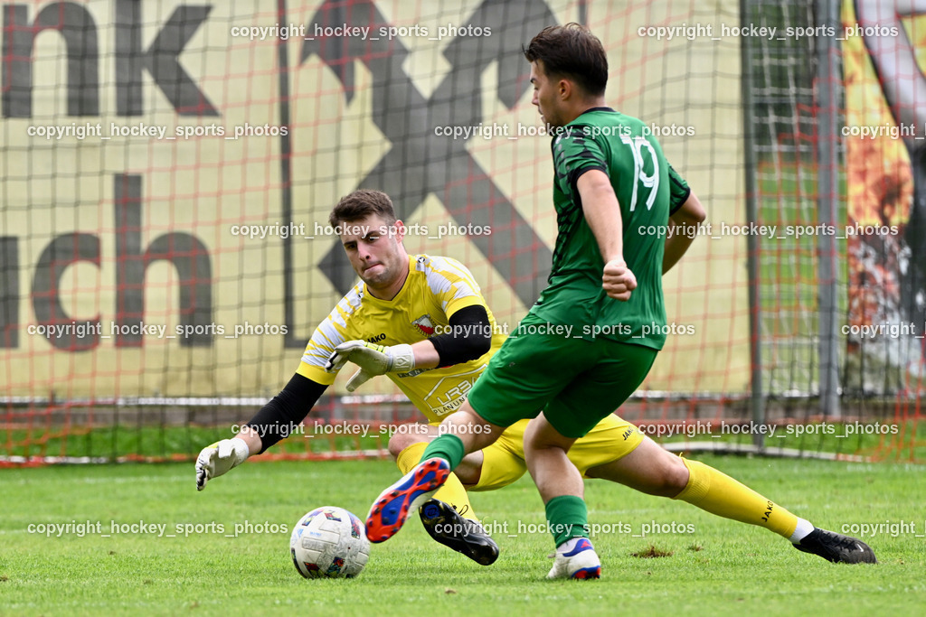 ATUS Nötsch vs. SC Landskron | #1 Filip Stanojevic ATUS Nötsch, #19 Daniel Martinovic SC Landskron, ATUS Nötsch vs. SC Landskron, ATUS Nötsch vs. SC Landskron am 26.07.2025 in Nötsch (Dobratsch Arena), Austria, (Photo by Bernd Stefan)