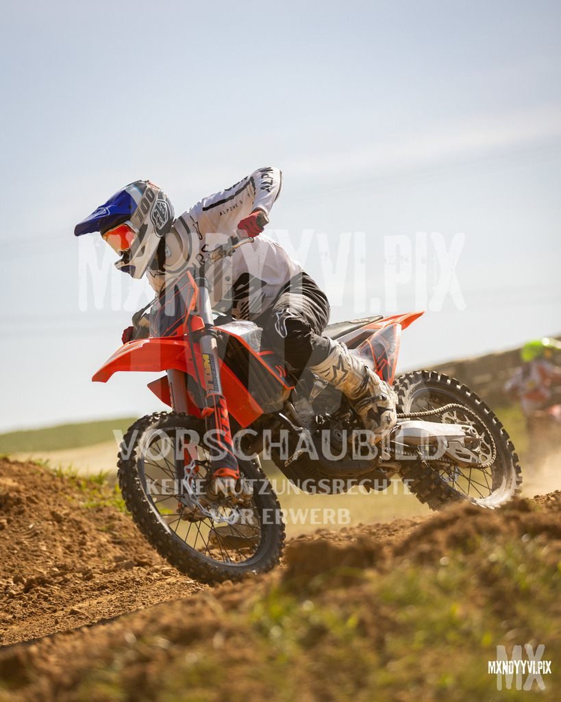 866A3829 | mxndyyvipix