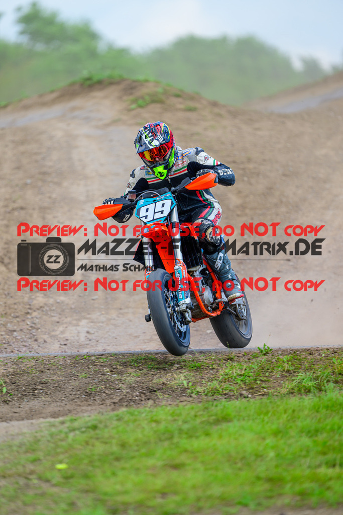 MaZZes_FotoMatrix_240622_6007705_9444 | S4