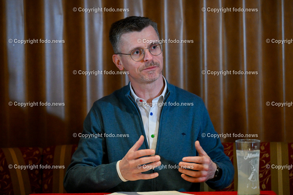 Joachim Aigner (MFG_ Bundesparteiobmann)_ 24.02.2023-6 | 24.02.2023, Wels, AUT, Joachim Aigner (MFG, Bundesparteiobmann), im Bild Joachim Aigner (MFG, Bundesparteiobmann)