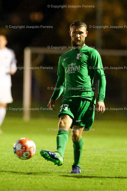 1711hum_00257 | 2022.11.17 Fussball Kreisoberliga Dieburg/Odenwald SV Hummetroth - FV Mümling Grumbach emspor, emonline, oespor,  v.l.,  Jury Jakovenko (FV Mümling-Grumbach), FREISTELLER
 - Realisiert mit Pictrs.com