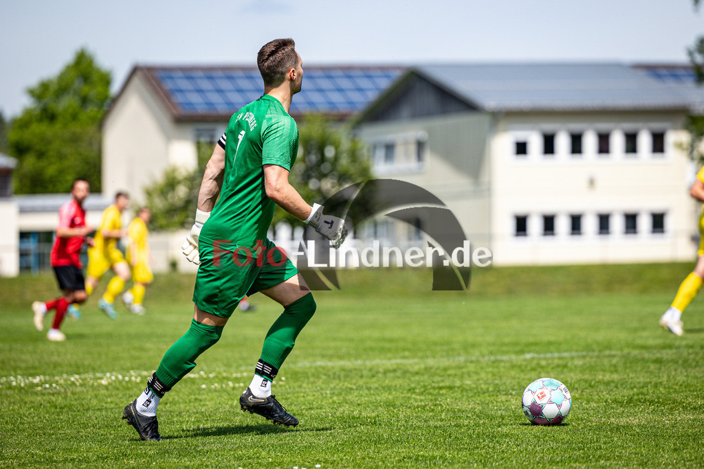 TSV Peißenberg vs SV Münsing-Ammerland | Abstiegs Qualifikationsrunde Kreisliga Gruppe C, TSV Peißenberg vs SV Münsing-Ammerland, 20240511,
Adrian ERHART (TSVP Goalie 1) Freisteller,
2024-05-11 in Peißenberg (Sportplatz Peißenberg)
Adrian ERHART (TSVP Goalie 1)
Copyright: WolfgangxLindner www.foto-lindner.de