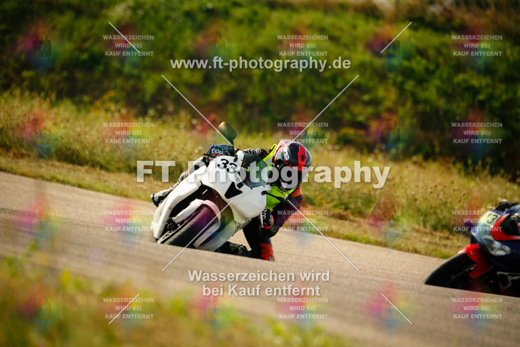 _MOT6410 | Hier findet Ihr Bilder von Touristenfahrten auf der Nürburgring Nordschleife oder von anderen Veranstaltungen die ich besucht habe. Viel Spass beim Durch Schauen 