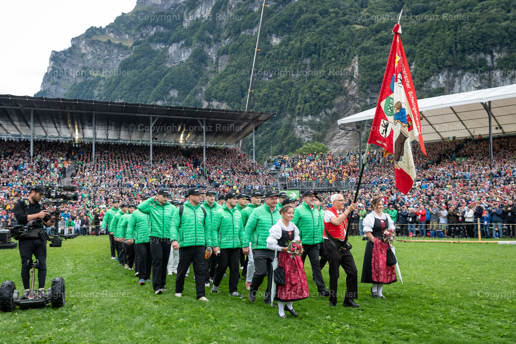 Schwingen -  ESAF 2025 Samstag Einmarsch | Mollis, 30.8.25, Schwingen - ESAF Samstag.