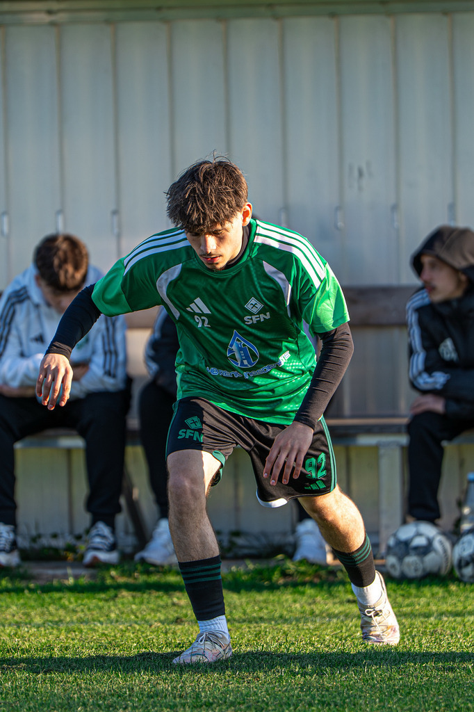 Fußball I A-Junioren I Saison 2025-2026 I VFL Oythe - SFN Vechta I 07357 | jns.sportfotos - Realisiert mit Pictrs.com