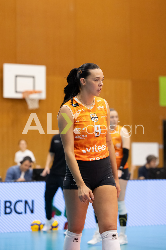 Volleyball I Frauen I Saison 2025-2026 I Volleyball NLA | Women I  Playoffs Finals 1/5 I viteos NUC - VC Kanti Schaffhausen I 06.04.2026 | 9 Maia Dvoracek (USA) (Viteos NUC) – Diagonal - Realisiert mit Pictrs.com