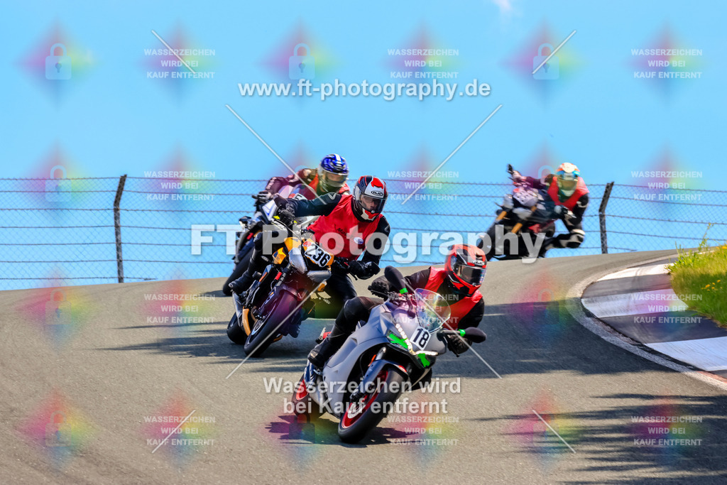 _TCM4317 | Hier findet Ihr Bilder von Touristenfahrten auf der Nürburgring Nordschleife oder von anderen Veranstaltungen die ich besucht habe. Viel Spass beim Durch Schauen 