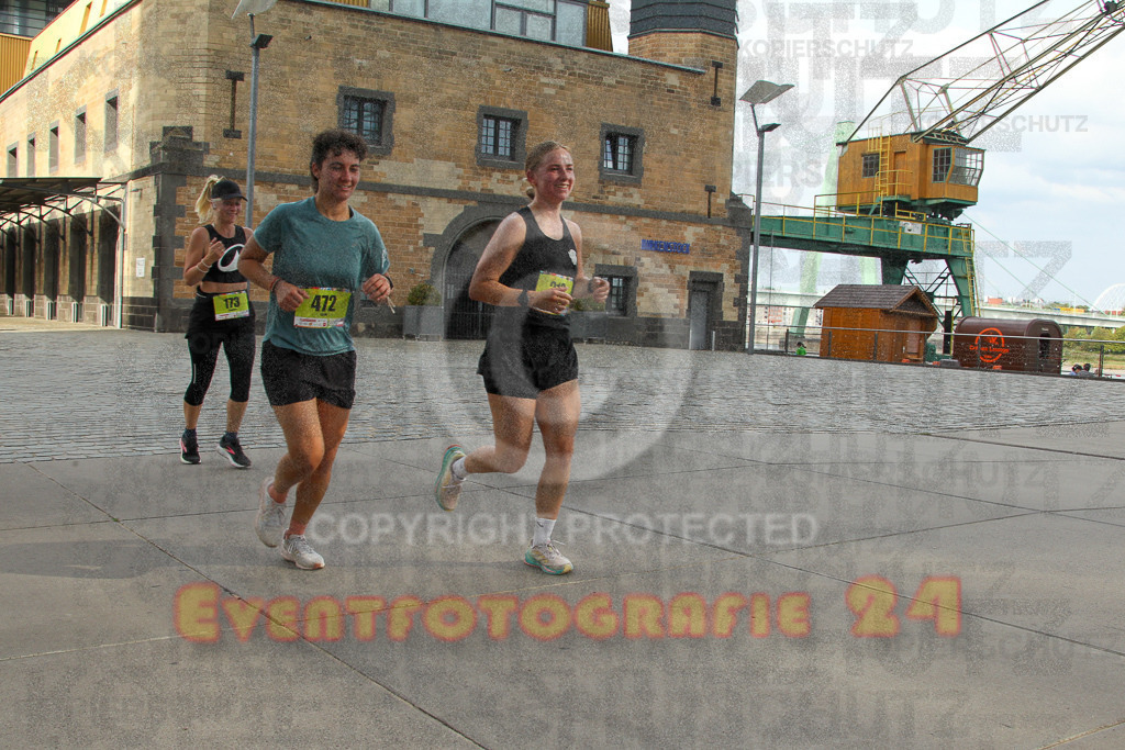 250920_1532_EV4_9085 | Sportfotografie im Rhein-Sieg Kreis, Köln, Bonn, NRW, Rheinland Pfalz, Hessen, etc. Unser Tätigkeitsfeld umfasst den Laufsport vom Volkslauf über den Marathon, Duathlon, Triathon bis zum Ultralauf wie Kölnpfad Ultra oder Schindertrail.