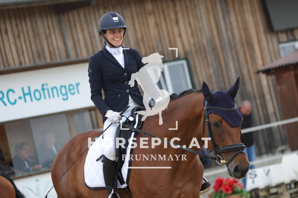 0P6A9727 | Willkommen bei Brunnmayr - Design & Fotografie – Ihrem Spezialisten für Reitturniere und Pferdeveranstaltungen in Oberösterreich, Salzburg und Bayern! Seit über 17 Jahren sind wir leidenschaftlich dabei.