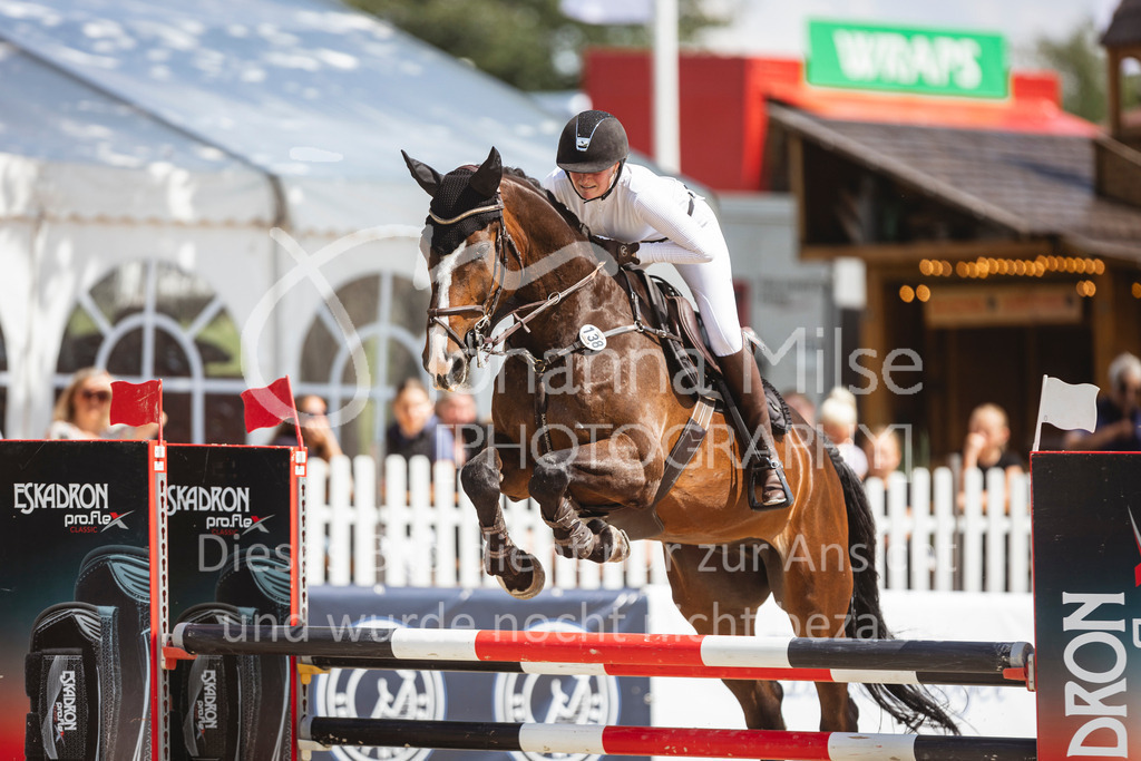 240711_BHO_L-Stil-2-510 | Deine schönsten Turniermomente als professionelle Fotos! Entdecke hochwertige Pferdesport-Fotografie im Online-Shop. Jetzt Fotos finden & bestellen!