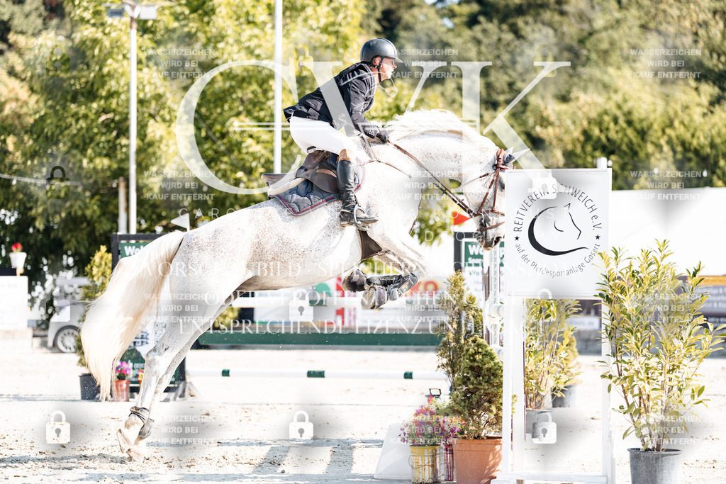 CK901966 | Turnierfotografie Pferdefotografie Trier Rheinland-Pfalz Pferdesport Reitsport Tierfotografie Sportfotografie Pferdevideo Pferdevideografie Equestrianvideography equestrianphotography  - Realisiert mit Pictrs.com